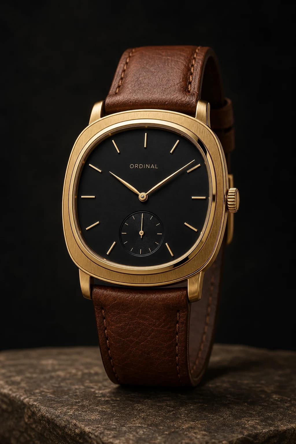 ORDINAL Meridian O-101 with black dial and saddle leather strap